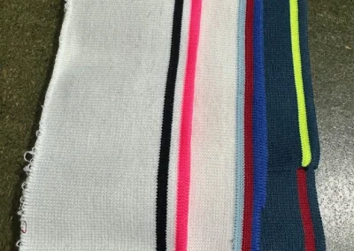 Cuello tejido sencillo en algodón
